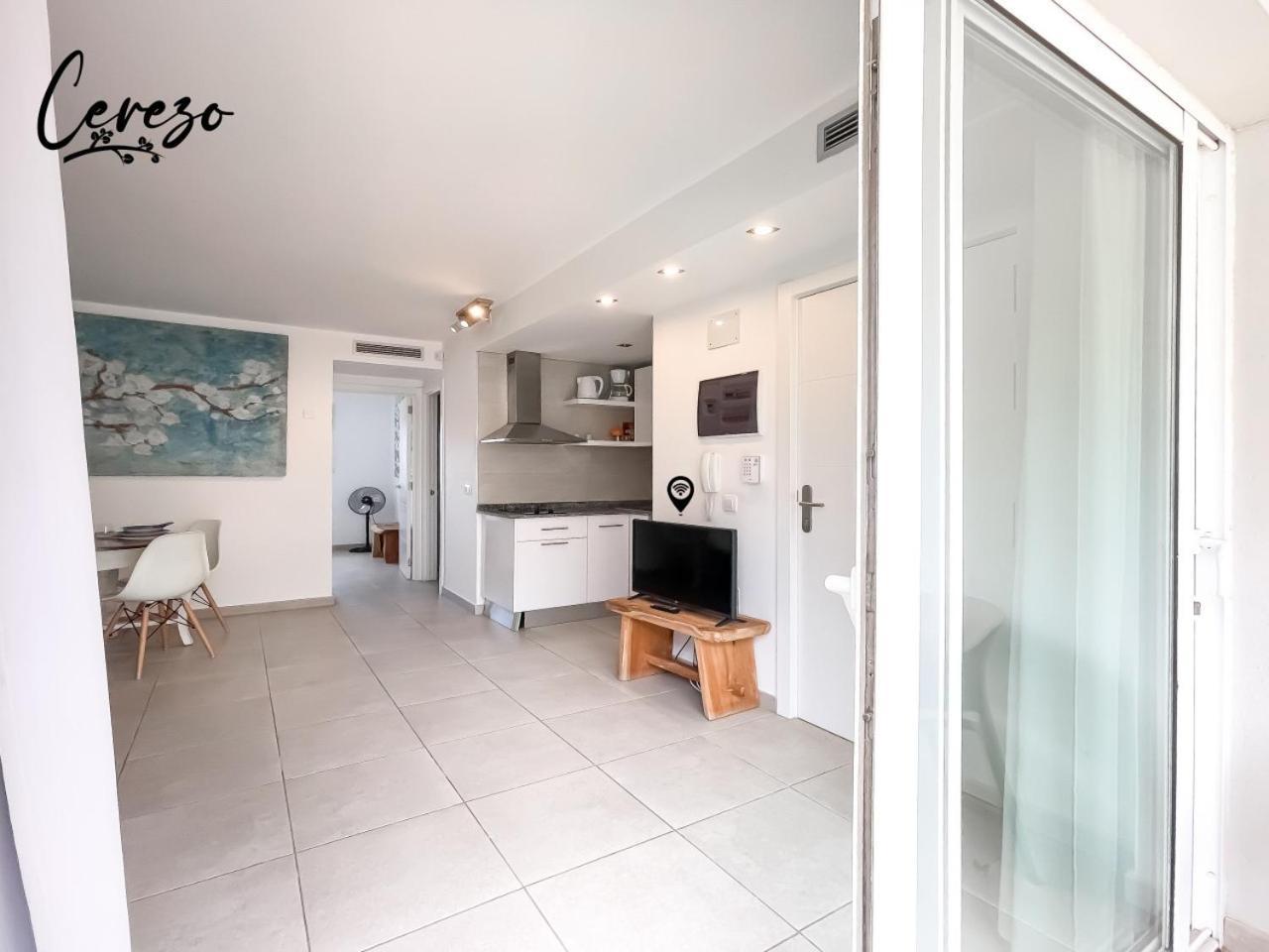 B-Rent Corralejo Sun Cerezo Pool Apartment Exterior photo