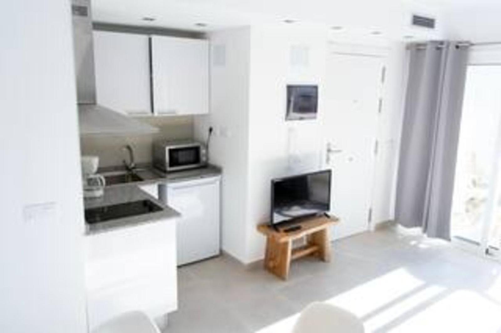 B-Rent Corralejo Sun Cerezo Pool Apartment Exterior photo